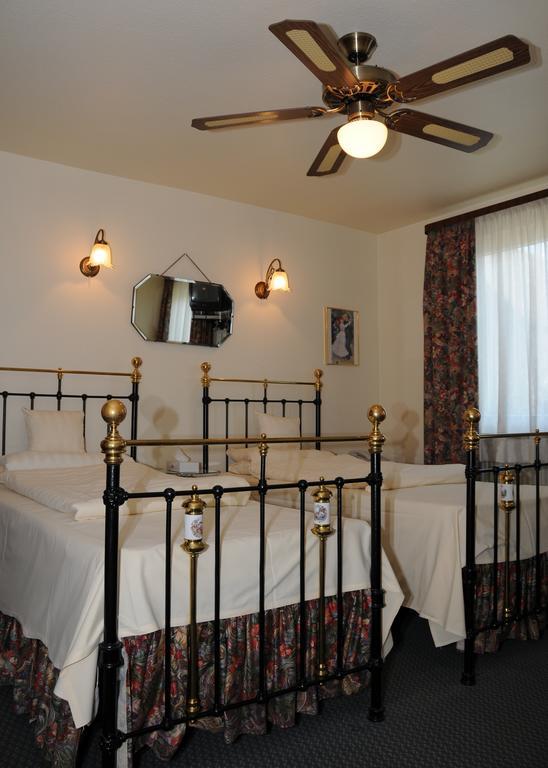 Hotel Admiral Wiesbaden Pokój zdjęcie