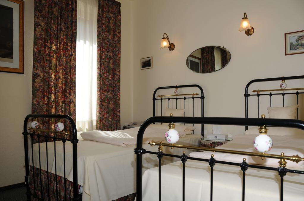 Hotel Admiral Wiesbaden Pokój zdjęcie