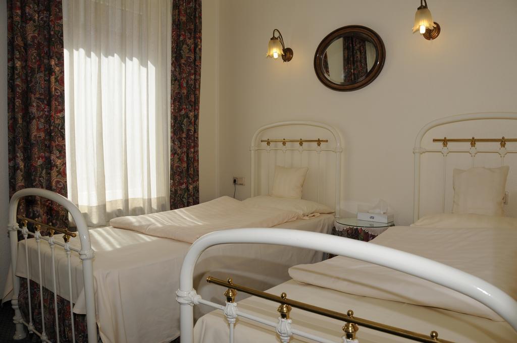 Hotel Admiral Wiesbaden Pokój zdjęcie